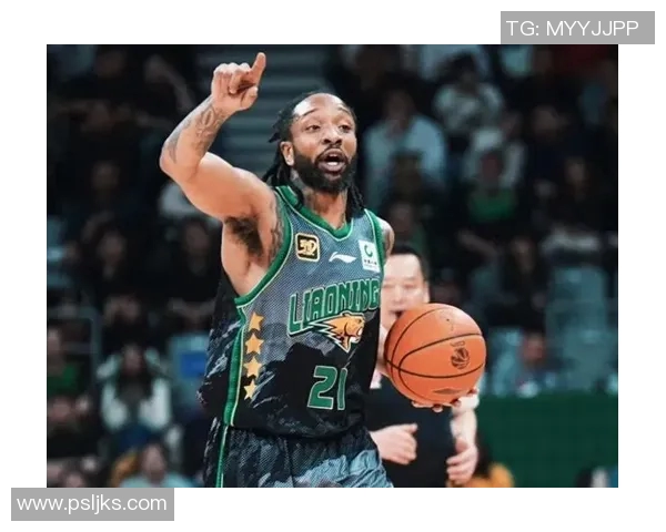 媒体人：辽宁新外援亨特到队，上赛季效力四川场均21.1分